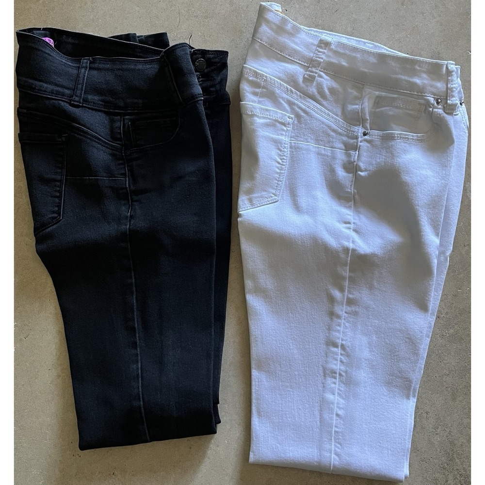 Wax Jean Butt I Love You 2 Pairs White/Black denim stretch skinny jeans size 5